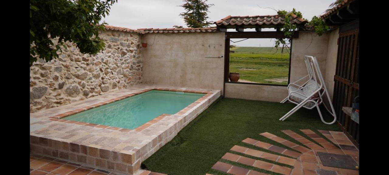 Villa La Casa Del Buho Santa Maria la Real de Nieva Esterno foto